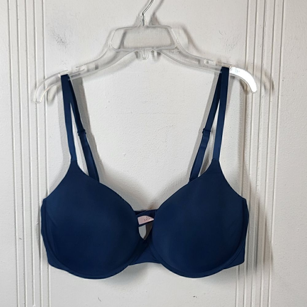 Victoria Secrets Blue Bra - Picture 1 of 5